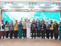 Lurah Koto Panjang Sukses Membawa Kelurahan Koto Panjang Masuk Tiga Besar Regional I Sumatera