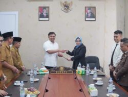 Bupati dan Kajari Dharmasraya Tandatangani Nota Kesepahaman tentang Penyelenggaraan Pemerintahan yang Bersih