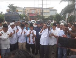 Adi Gunawan- Romi Siska Putra Akhirnya Mendaftar Kembali ke KPU Dharmasraya