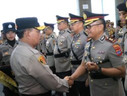 Kapolda Sumbar Serahterimakan Jabatan Karo SDM dan Dua Kapolres