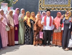 Pendukung Benni -Iqbal Ramai Ramai Kunjungi Surau Ka’bah di Ampek Angkek