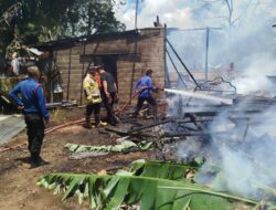 Dua Unit Rumah Permanen di Kambing VII Gaduik Hangus Terbakar