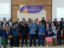 BP3MI Sumbar dan Disperinaker Limapuluh Kota Gelar Pelatihan Merajut Untuk Purna PMI