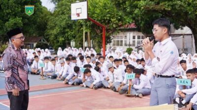 Sasar Pemilih Pemula, KPU Padang Panjang Turun ke Sekolah Sosialisasikan Pilkada 2024