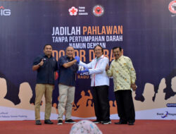 Peduli Kemanusiaan di Penghujung Tahun 2024, PT Semen Padang Serahkan 325 Kantong Darah ke PMI Padang