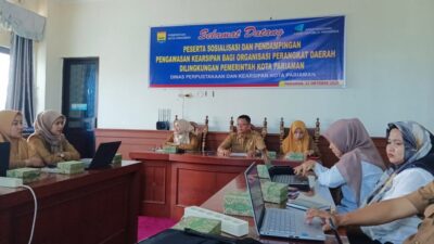 Dispersip Kota Pariaman Gelar Sosialisasi dan Pendampingan Pengawasan Kearsipan
