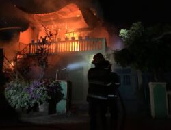 Kebakaran di Parak Gadang Timur, Rumah dan Kosan Hangus