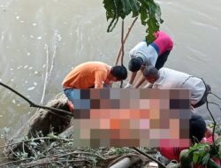 Polisi Evakuasi Mayat Bayi Tanpa Kepala Hanyut di Sungai Pisang Rebus Dharmasraya