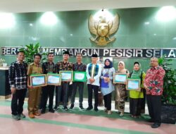 Umumkan Hasil Monev Internal 2024, KI Sumbar Apresiasi Pemkab Pessel