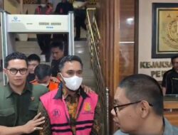 Skandal Konten Publik, Kepala Diskominfo Pekanbaru dan Dua Rekan Ditahan