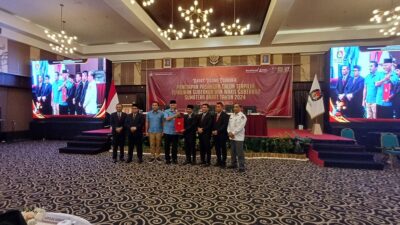 Sah! Mahyeldi-Vasko Ditetapkan Jadi Pemenang Pilgub Sumbar