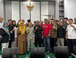 Silaturahmi KI Sumbar dan Kominfotik Bersama PJKIP: Wujudkan Komitmen Keterbukaan Informasi Publik 2025