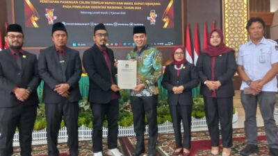 KPU Sijunjung Tetapkan Bupati dan Wakil Bupati Terpilih