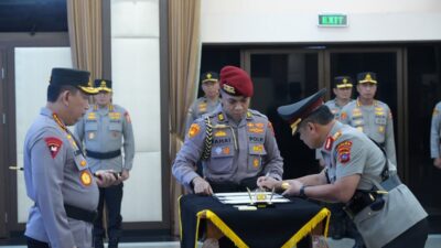 Irjen Pol Gatot Tri Suryanta Dilantik Jadi Kapolda Sumbar