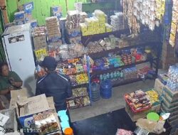 Mencekam! Kawanan Perampok Bersenjata Api Beraksi di Rohil, Terekam CCTV