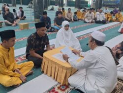 Tiga Mualaf Ikrarkan Syahadat di Masjid Agung An-Nur, Disambut Haru dan Takbir Jamaah