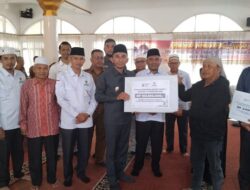 Jelang Ramadhan, Baznas Padang Panjang Salurkan Dana Zakat kepada 118 Mustahik