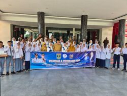 Gubernur Mahyeldi Salurkan MBG untuk Siswa di Kota Padang