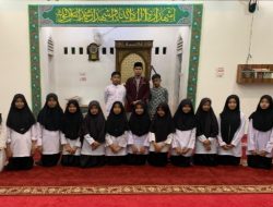 Wisuda Tahfizd 12 Santri Masjid DDI Lubuk Basung,  Membahagiakan  Ortu dan Jemaah Masjid.