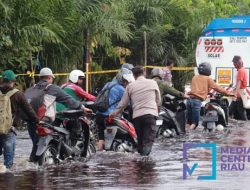 Banjir di Jalintim Desa Kemang Berangsur Surut, Lalu Lintas Mulai Lancar