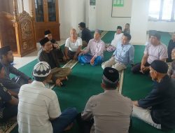Bupati Segera Perbaiki Masjid Terapung dan Pantai Carocok Painan