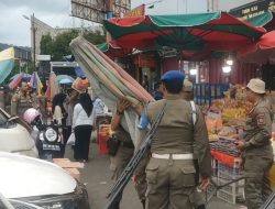 Pol PP Padang Masih Temukan PKL Berjualan di Badan Jalan