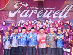 Zulmaeta Menghadiri Acara Perpisahan SMA Negeri 1 Payakumbuh
