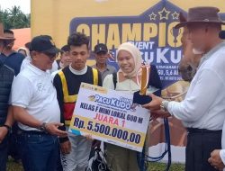 Bank Nagari Sukses Sponsori Pacu Kudo di Padang Pariaman