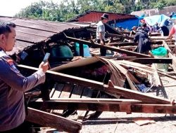 Los Pasar Ampalu Ambruk, Kerugian Puluhan Juta Rupiah