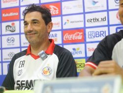 Semen Padang FC Pecat Eduardo Almeida