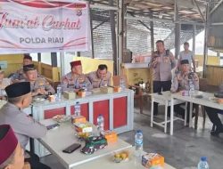 Warga Bina Widya Antusias Hadiri Giat Jumat Curhat Polda Riau