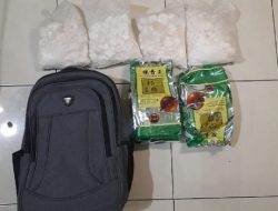 Kurir Narkoba Ditangkap di Halaman Hotel Mewah Pekanbaru, Polisi Sita 3,8 Kg Sabu dan Heroin