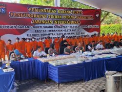 Polda Riau Musnahkan 119 Kg Sabu, Ribuan Butir Ekstasi, Heroin dan Ganja