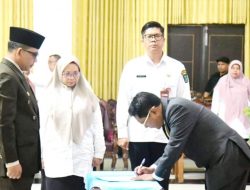 Bupati John Kenedy Azis Lantik Emri Nurman Jadi Kalaksa BPBD