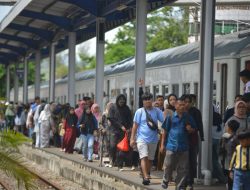 Libur Panjang, KA Pariaman Ekspres Tetap Jadi Favorit Masyarakat Sumbar Menuju Lokasi Wisata