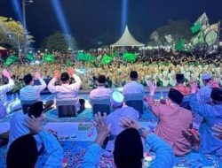 Sambut Pemimpin Baru, Ribuan Warga Siak Padati Gebyar Sholawat