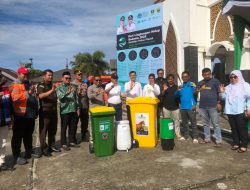 Peringati Hari Lingkungan Hidup, Semen Padang Donasikan Tong Sampah Terpilah di Ulakan
