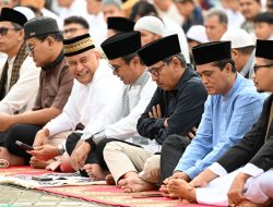 Salat Idul Adha di PT Semen Padang, Khatib Ajak Jamaah Teladani Nabi Ibrahim