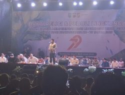 Aksi Peduli Lingkungan di Tanjung Belit, Kapolda Riau Berpuisi dan UAS Beri Tausiyah Soal Lingkungan