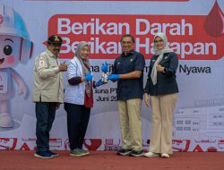 PMI Padang Apresiasi Konsistensi PT Semen Padang dalam Donor Darah