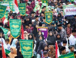 Ribuan Santri di Tanah Datar Ikuti Apel Besar Didikan Subuh