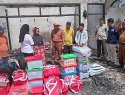 Baznas dan Pemkab Sijunjung Salurkan Bantuan untuk Korban Kebakaran di Silantai