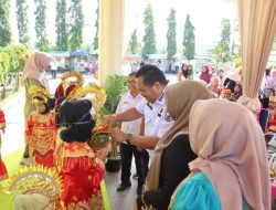 Walikota Pariaman Buka Pentas Seni PAUD