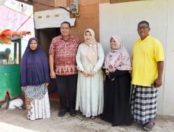 Walikota Pariaman Kunjungi Warga Penerima Program Satu Rumah Satu Industri Rumah Tangga