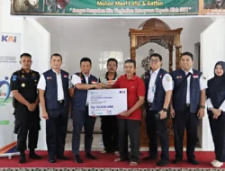 KAI Divre II Sumbar Kembali Kucurkan Dana Bantuan TJSL Ratusan Juta untuk Kota Padang 