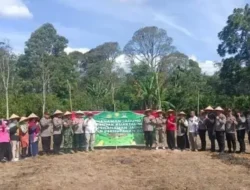 Lewat Zoom, Kapolresta Bukittinggi Pantau Penanaman Jagung Serentak di Nagari Salo