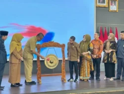 Launching Monev KI Sumbar 2025, Pemprov Sumbar Targetkan 30 Persen OPD Raih Status Informatif
