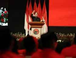 Bicara Tantangan di Bimtek PDIP, Puan Maharani Ingatkan Perjuangan Partai untuk Kepentingan Bersama