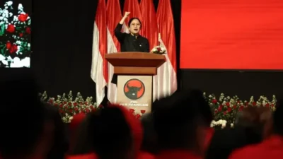 Bicara Tantangan di Bimtek PDIP, Puan Maharani Ingatkan Perjuangan Partai untuk Kepentingan Bersama