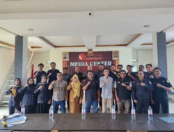 Bawaslu Pessel Ingatkan Staf Jaga Barang Milik Negara dengan Baik